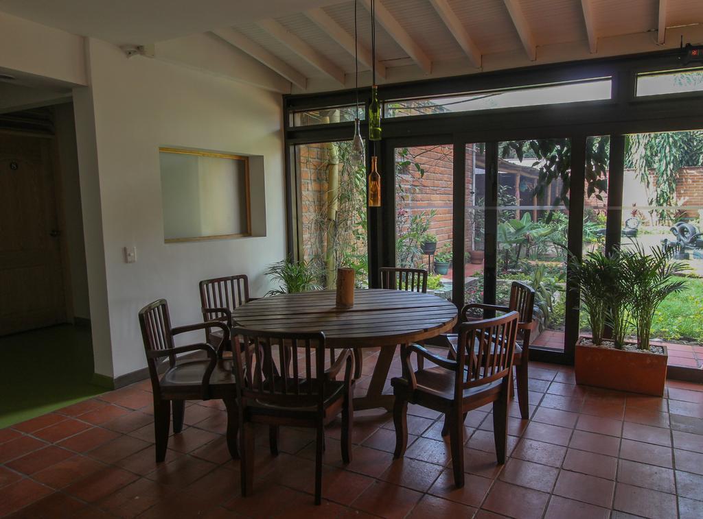 Poblado Park Guest House Medellín Exterior foto